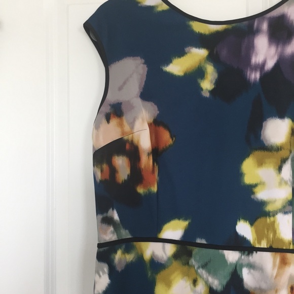 ❤️4/$25 ❤️ Established 1962 Floral Sheath Dress - Picture 3 of 11